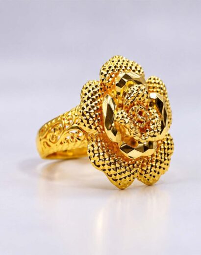 FANCY HOLLOW RING